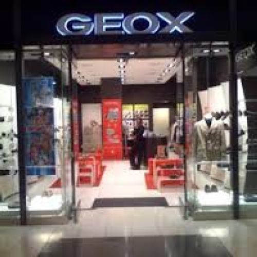 Relación Escoger Credo GEOX Shoes Barton Creek Mall by in Austin, TX | ProView