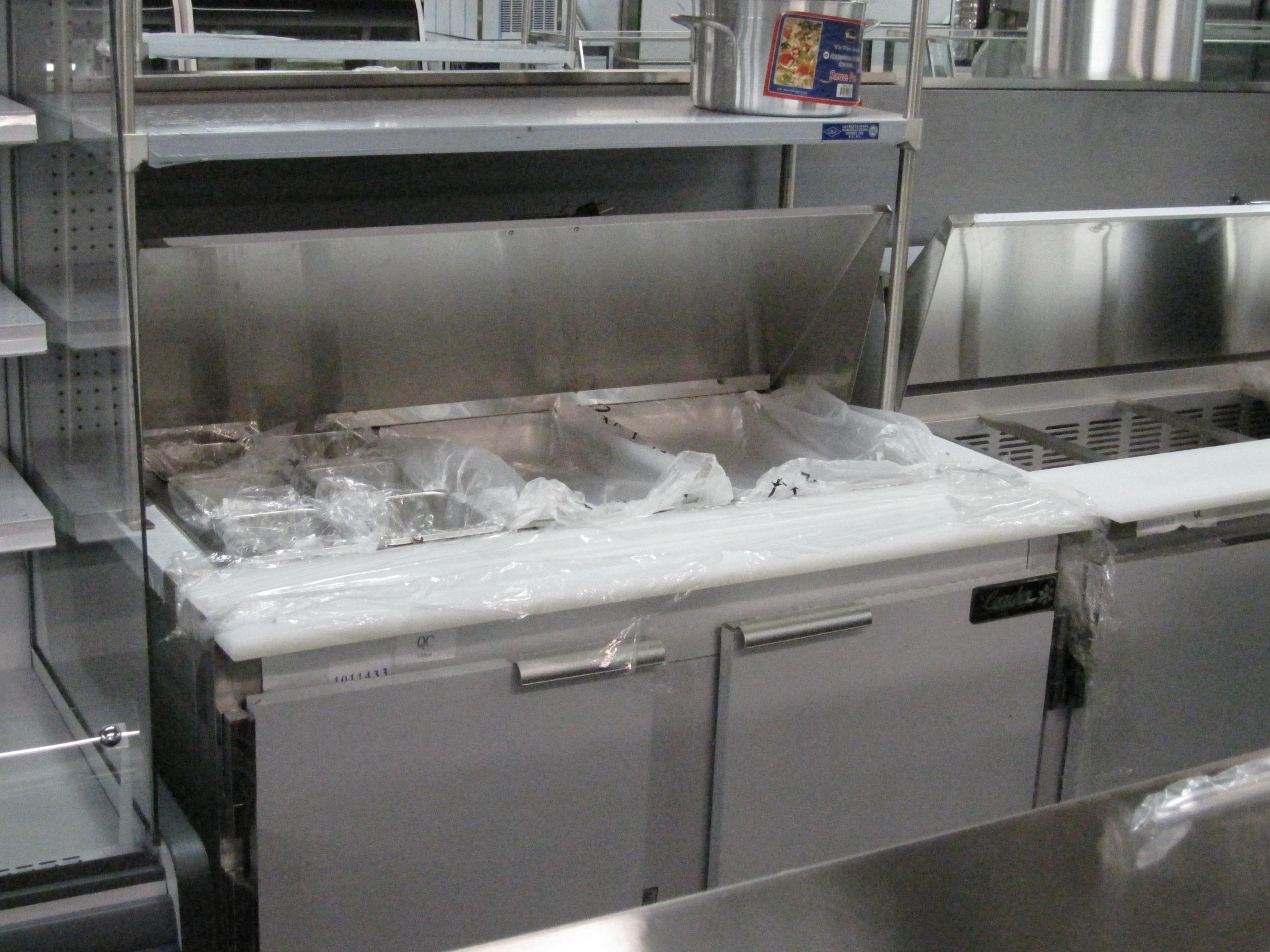 NJ Restaurant Equipment Corp. - Leader 5 foot Bain Marie NSF Approved Image - ProView