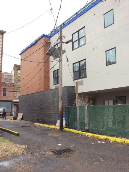 THIN BRICK