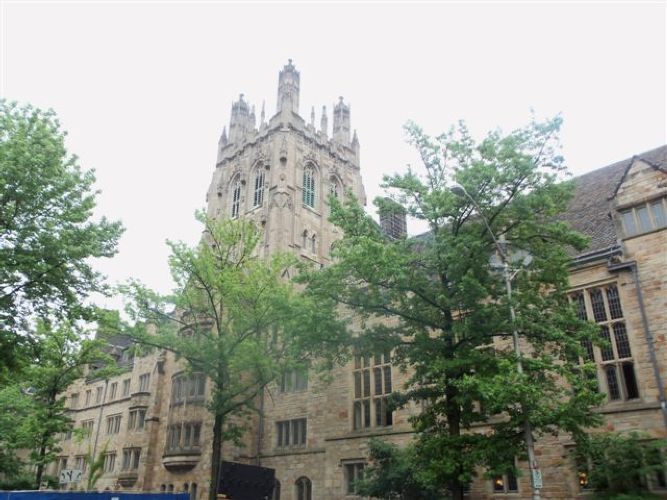 Yale University - Saybrook College
