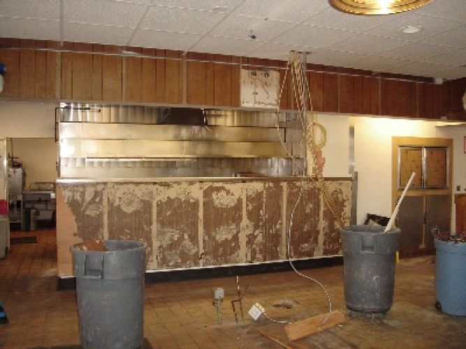 Love's Travel Shop, Chesters Chicken & Subway in Fife/Tacoma