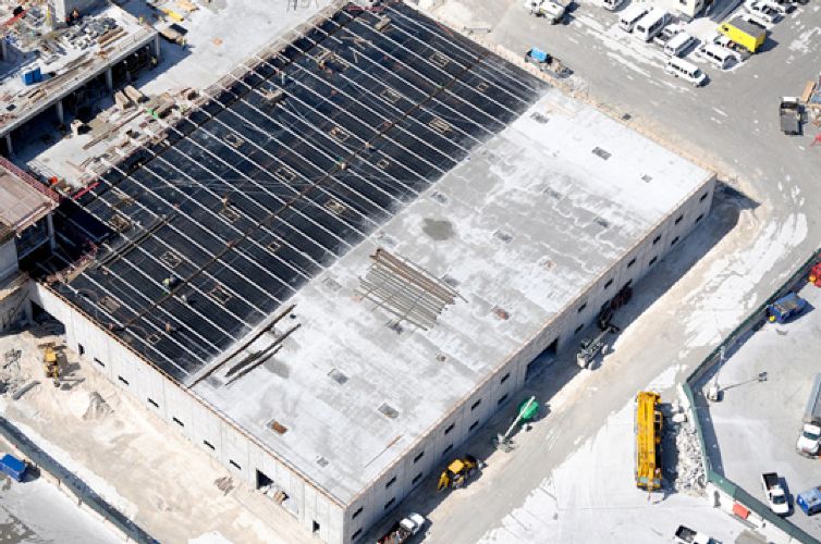 American Airlines Early Baggage Facility