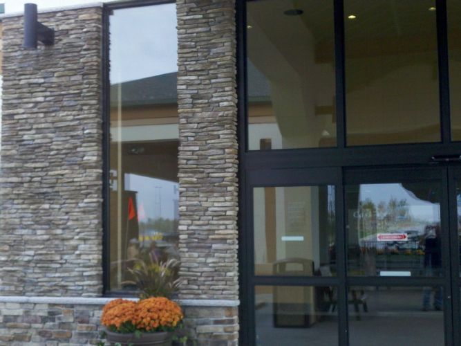 Akwesasne Mohawk Casino Porte Cochere