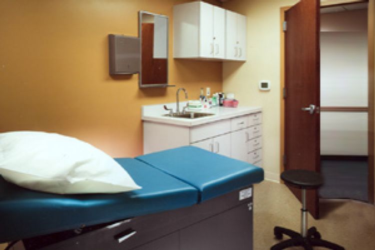 UPMC St. Margaret 100 Medical Arts Building by Graziano Constr