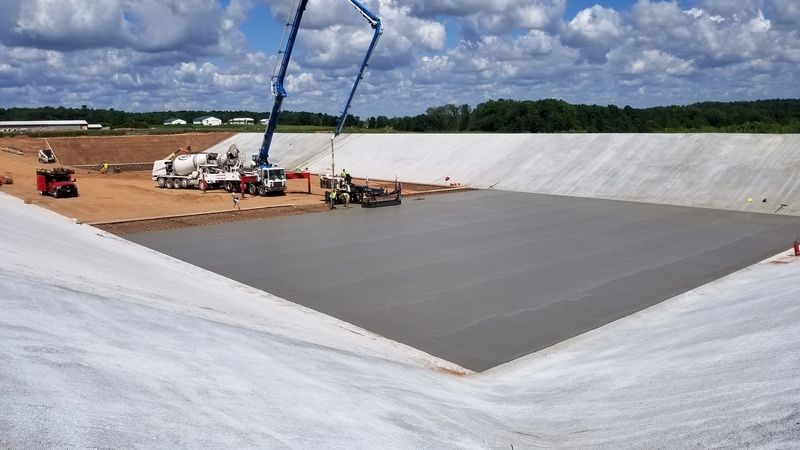 15 million Gallon Manure Pit