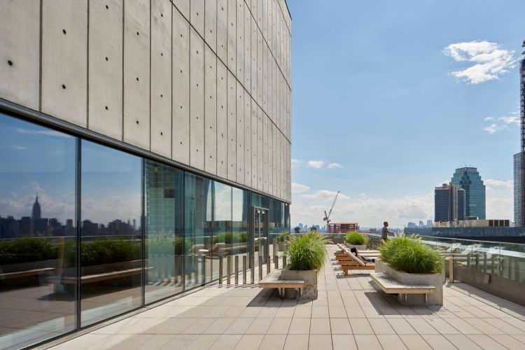 Long Island City Marriott Hotel And Residences