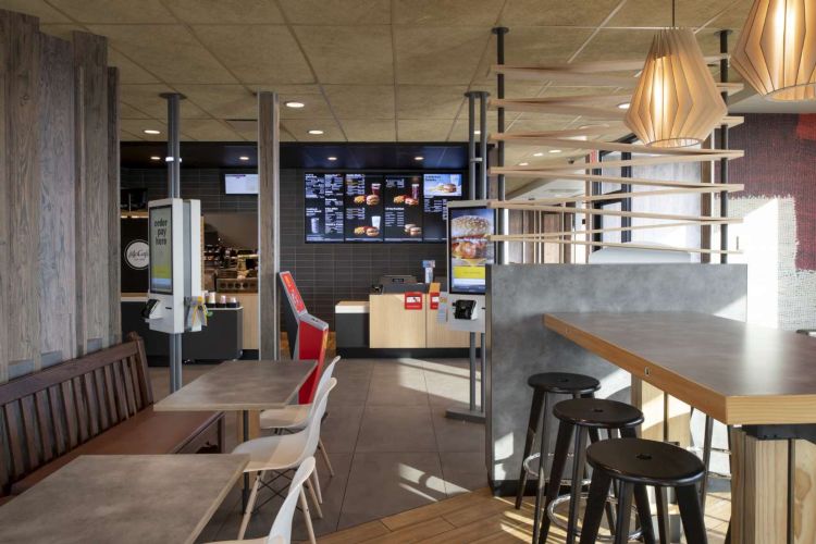 McDonald&rsquo;s 45th Street Refresh