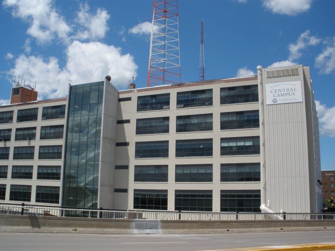 Des Moines Public Schools Career & Technical Center