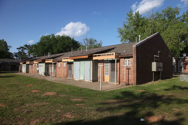 Riverview Apartment by L.D. Kerns Contractors in Tulsa, OK ProView