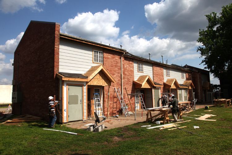 Riverview Apartment by L.D. Kerns Contractors in Tulsa, OK ProView