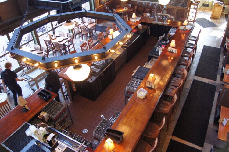 Upstream Brewing Company by TriMark Hockenbergs in Omaha, NE ProView