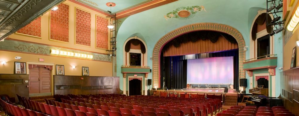 Everett Theatre Interior 2