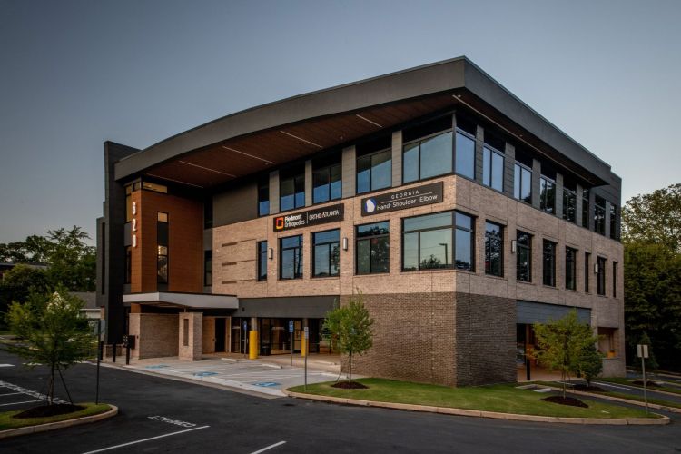 620 Cherokee St Medical Office Building