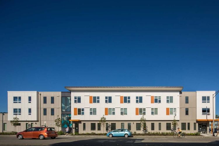 Cocoon House - The Hub 