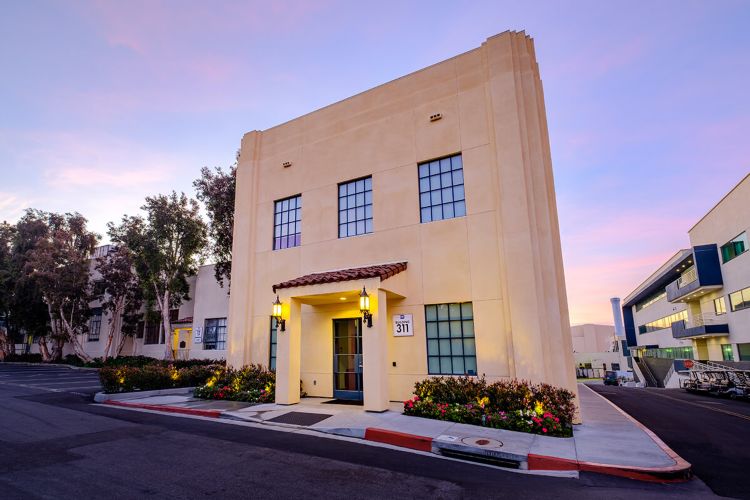 FoxStudio B311 Building