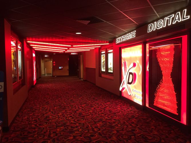 Century Theaters by Robinson Construction Co. in Federal Way, WA ProView