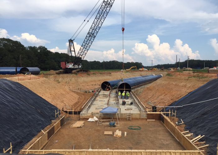 Grand Prairie Widened Canal by Eutaw Construction Co., Inc. in De Valls