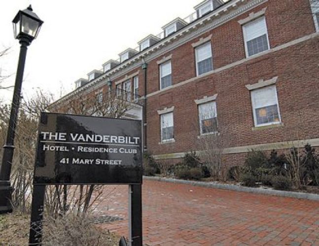 Vanderbilt Hall Hotel