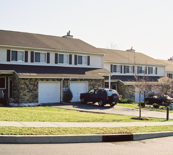 Lake Ridge Townhomes