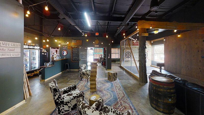 Stumpys Hatchet House