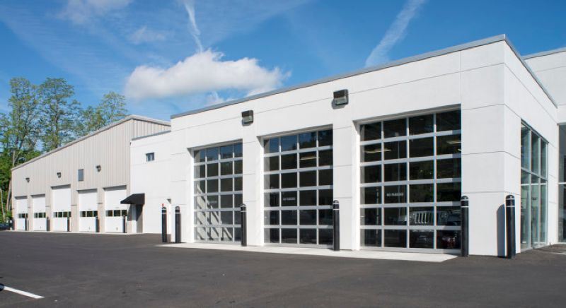 Lia Chrysler Dodge Jeep Ram