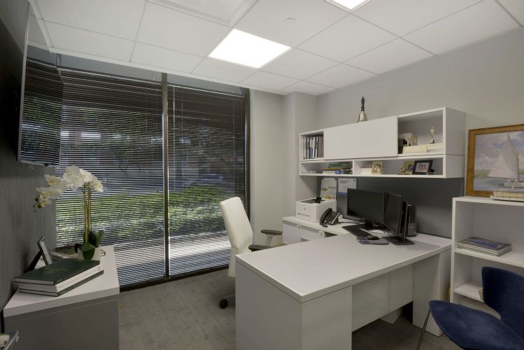 Sotheby's International Realty Office