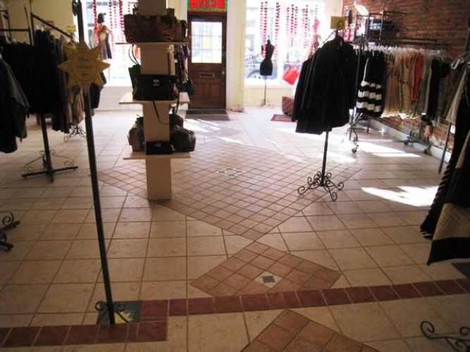 Short North - 636 N. High St