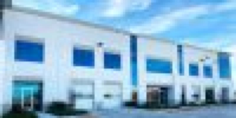 Continental Commerce Center