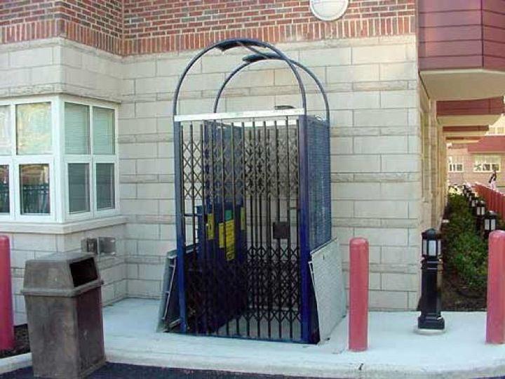 Material Lifts & Dumbwaiters 