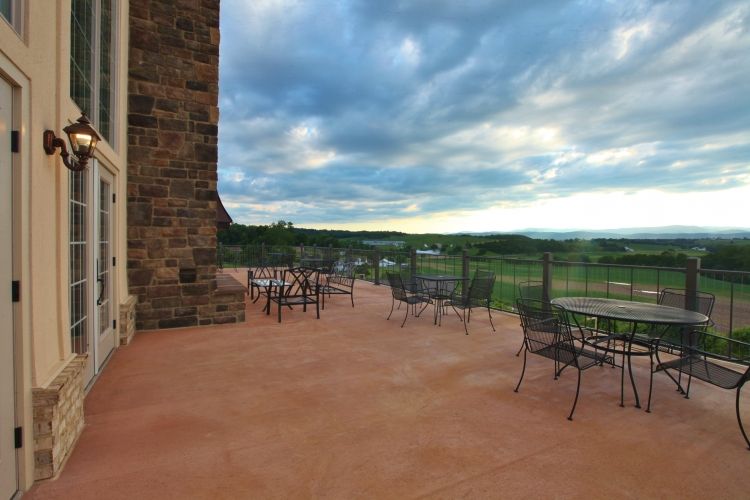 The Meeting House at Bluestone Vineyard