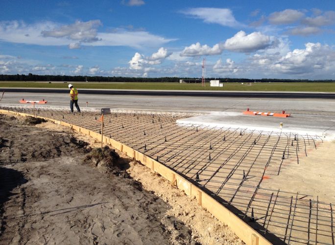 Widen/Repair M3 Taxiway & Shoulder