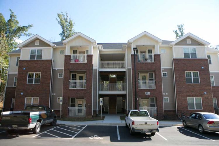 Hampton Pointe Affordable Housing