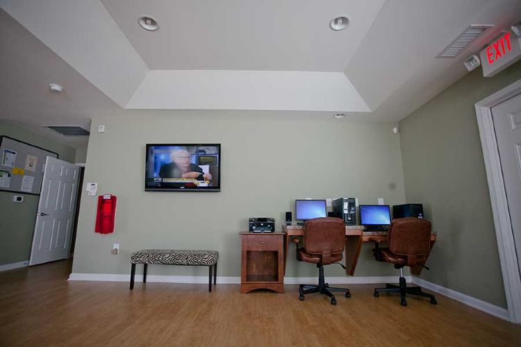 Woodbridge Apartment Rehab Project &ndash; KMW Builders