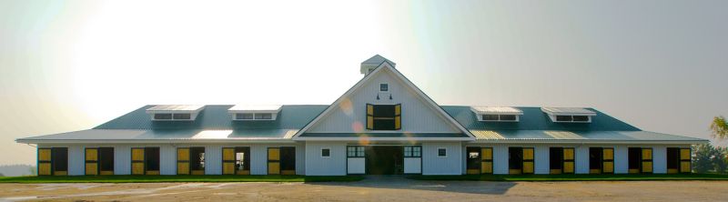 Yearling Barns