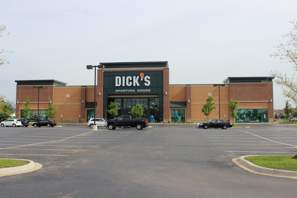 Dick's Sporting Goods - Naperville, Illinois