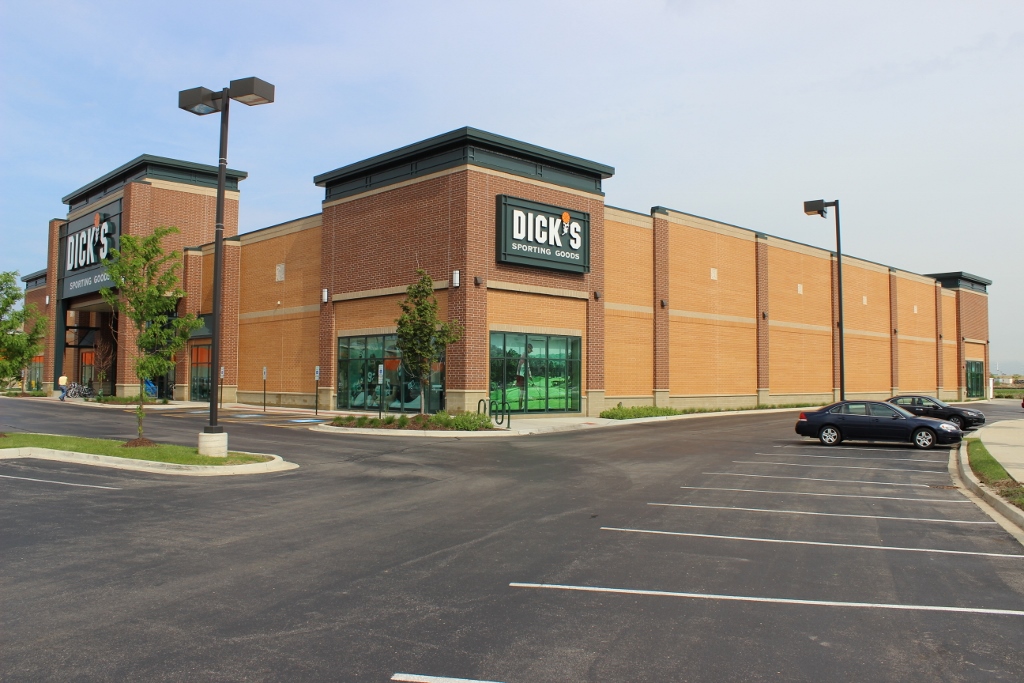 Dick's Sporting Goods - Naperville, Illinois