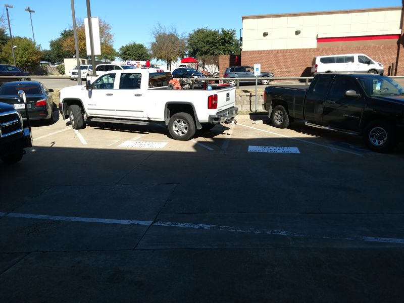 Parking Lot Striping - Unrefined Bakery