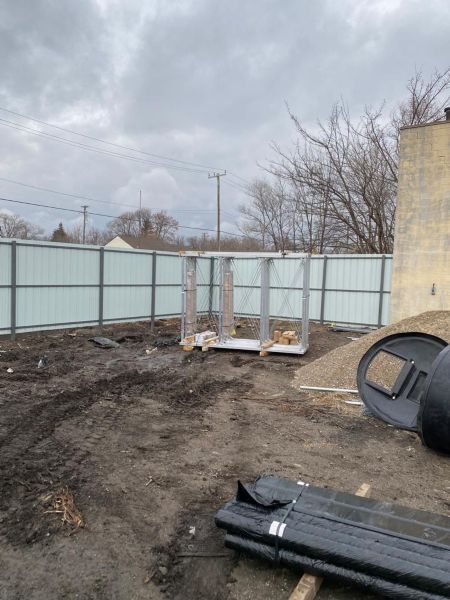 Cori gated metal fence inside view