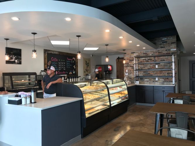 Panaderia Jimenez / Jimenez Bakery 