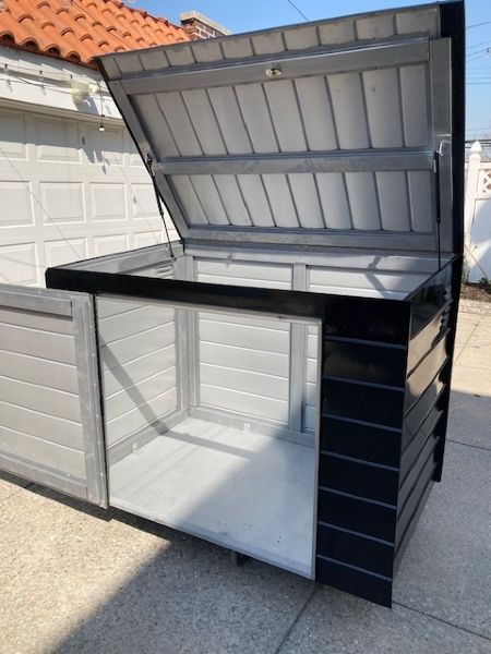 GARBAGE ENCLOSURES
