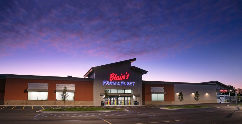 Farm & Fleet of Holland