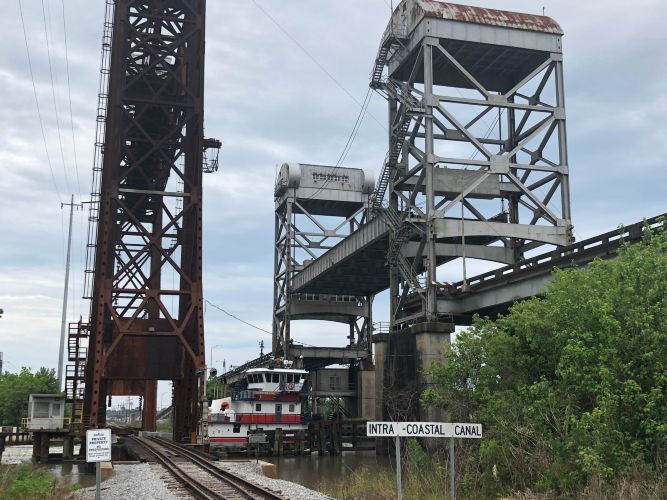 Belle Chasse Bridge & Tunnel Replacement by Massman Construction Co. in