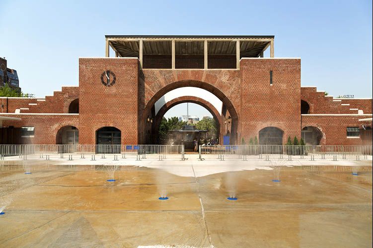 McCarren Pool and Bathhouse