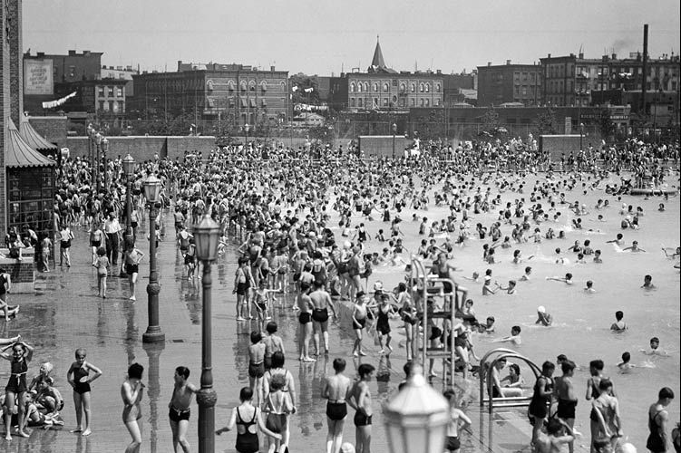 McCarren Pool and Bathhouse