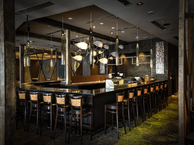 DaRuMa Japanese Steakhouse & Sushi Bar