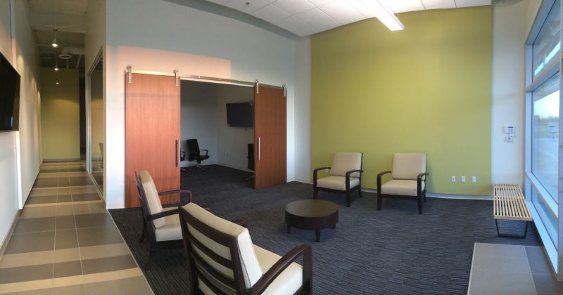 Discovery Retail Center Sales Office