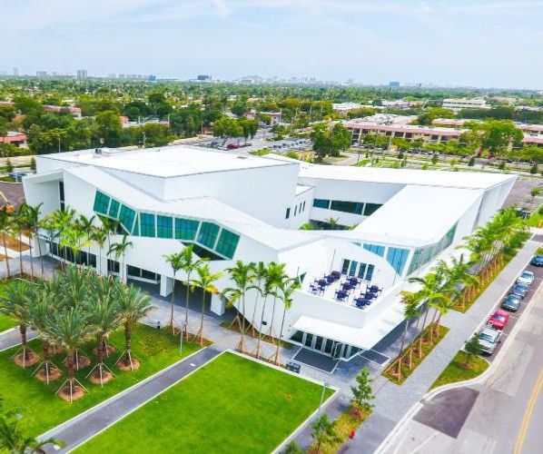 Pompano Beach Cultural Arts Center & Library