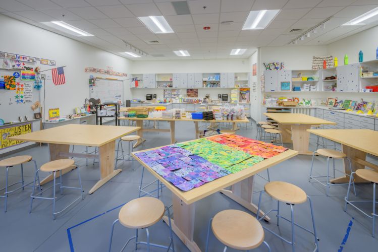 Barton Pond Elementary School 