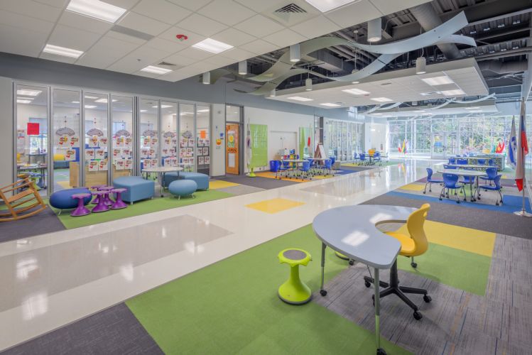 Barton Pond Elementary School 