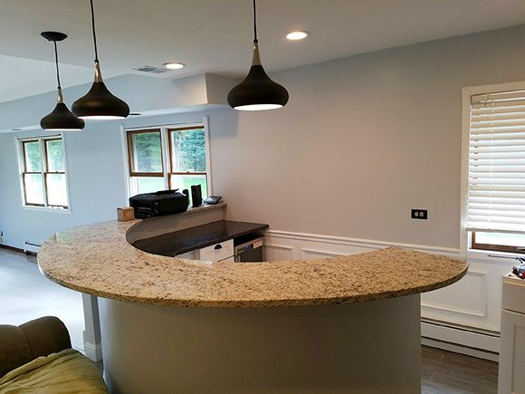 Rec. Rooms, Basements & Bars